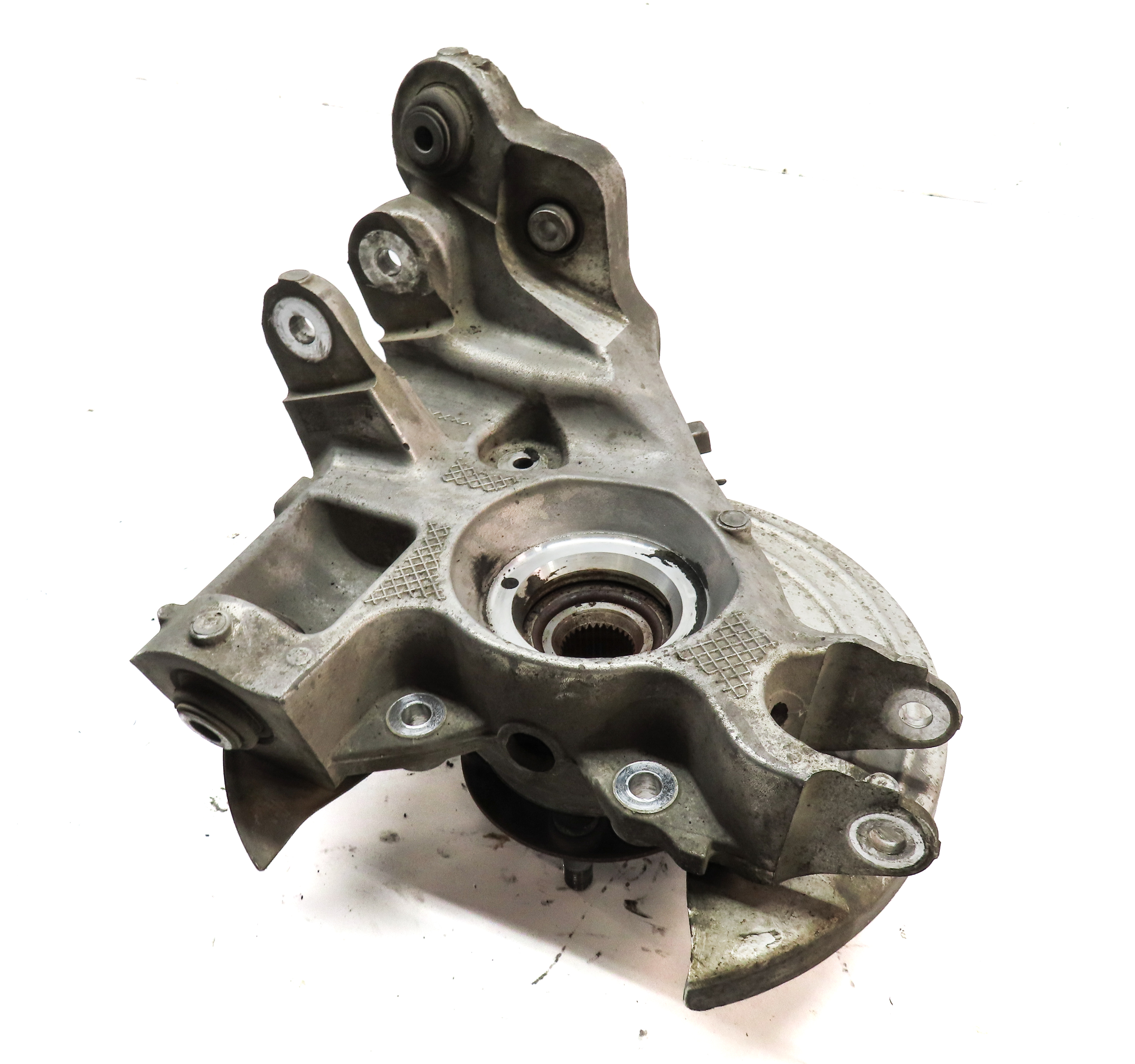 2015-2019 LAND ROVER DISCOVERY SPORT (L550) RIGHT PASSENGER REAR SPINDLE KNUCKLE — exact item pictured